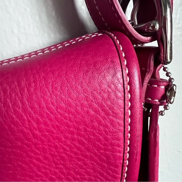 NWOT Pink Coach SoHo Pebble Leather Crossbody Silver Buckle - Picture 9 of 11